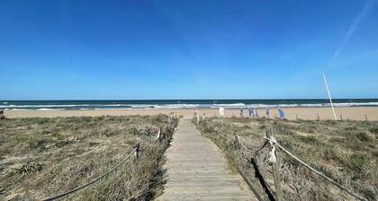 Large apartment xeraco beach