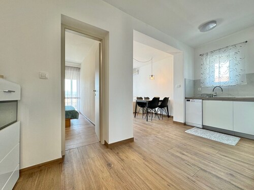 Apartment Goldie 1° with sea view, Air conditioning, Wi-Fi, close to the center