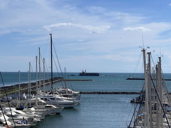 Marina