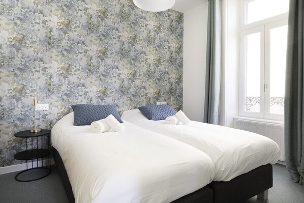 3 bedrooms, iron/ironing board, free WiFi, bed sheets