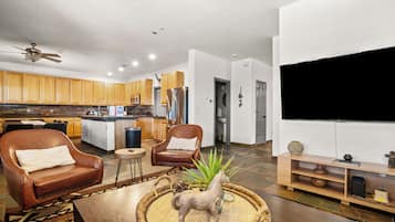 智能電視、乒乓球設施、 辦公室