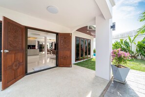 Interior entrance - Tropical 3BR Pool Villa Amaya in Kamala (Kamala)