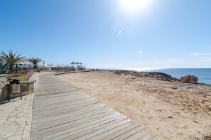 1 bedroom - Camelot in Oliva With 1 Bedrooms and 1 Bathrooms (Oliva)