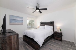 1 室のベッドルーム、アイロン / アイロン台、WiFi、ベッドシーツ