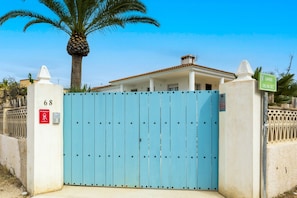 Apartment | 2 bedrooms - Armon a D nia in Val Ncia (Denia)