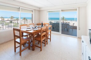 Apartament | 4 dormitoris