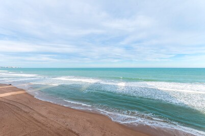 Pandora 2 in Miramar