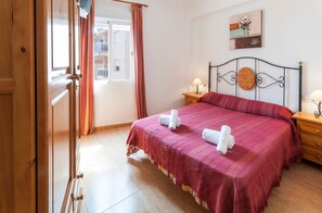 Apartment | 3 bedrooms - Odisea in Piles With 3 Bedrooms and 2 Bathrooms (Piles)