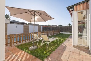 Villa | 3 bedrooms - Villa Del Sol in Poblado Sancti Petri (Chiclana de la Frontera)