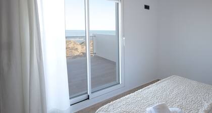 Vistamar 1 in Oliva With 2 Bedrooms and 1 Bathrooms