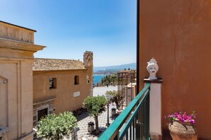 Property grounds - Casa Acropoli, Scenic House in the center of Taormina (Taormina)