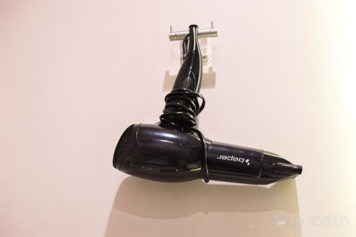 Bathroom amenities | Shower, free toiletries, hair dryer, bathrobes