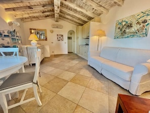 Apartment, Sea View | Living area