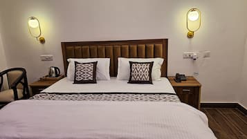 Quarto casal luxo | Wi-Fi de cortesia