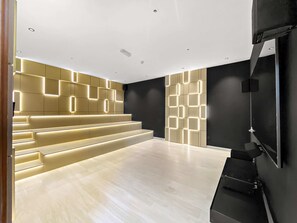 Interior - Lux studio in Arjan with pool and full amenities (Dubai)