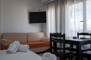 View from property - Hotel Horizon Ksamil (Ksamil)