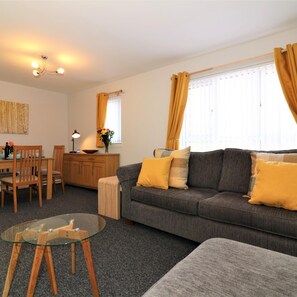 3 bedrooms - Connelly House - Motherwell (Motherwell)