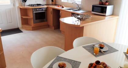 Brambling House - Carnbroe