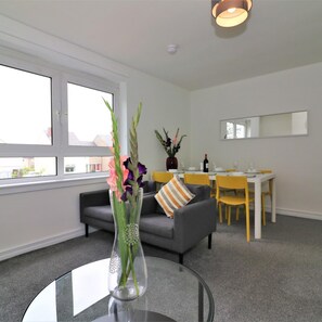 Apartment | 3 bedrooms - Belhaven House - Hamilton (Hamilton)