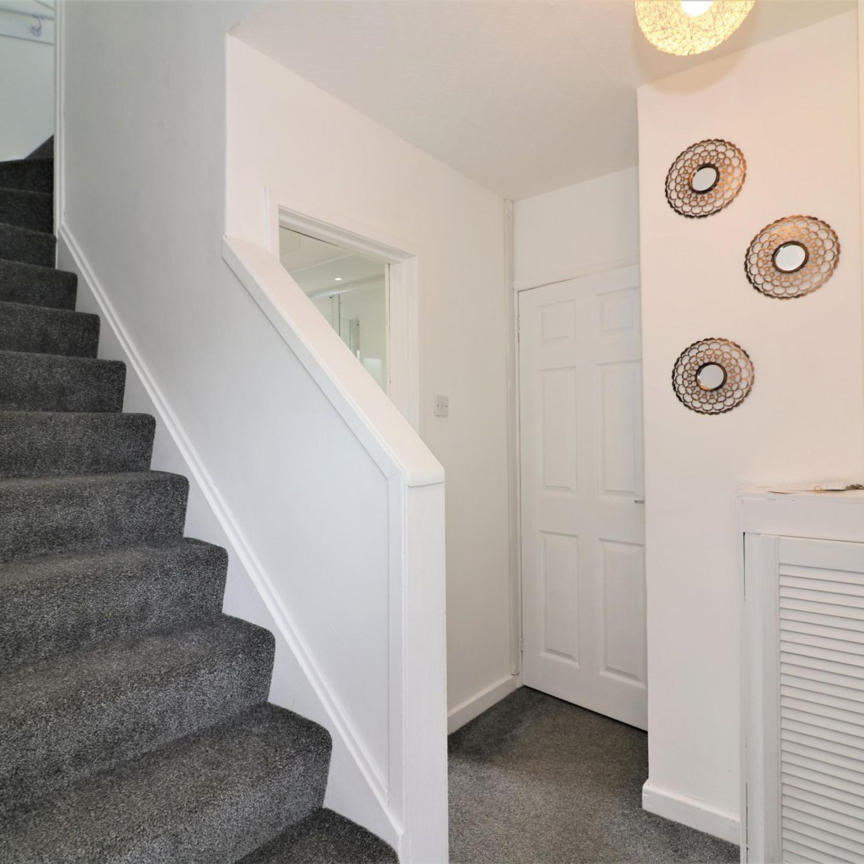 3 عدّة غرف نوم