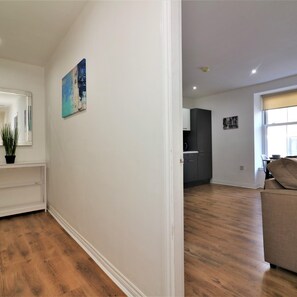 Apartment - No 5 Bonnet Apartments 2 Bed (Lanark)