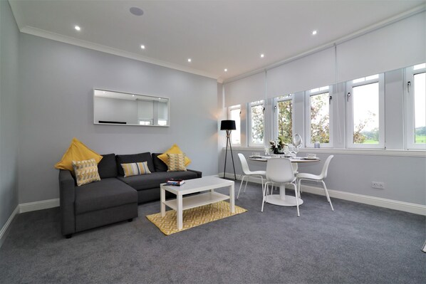 Apartment - Greenlees Clubhouse 2 bed - Cambuslang (Glasgow)