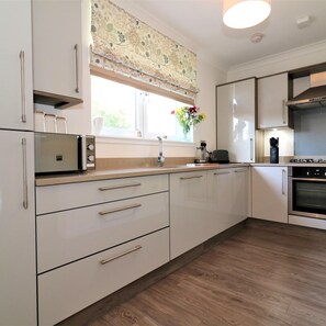 4 عدّة غرف نوم