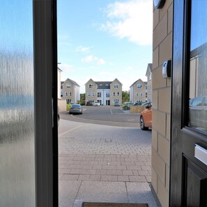 4 عدّة غرف نوم