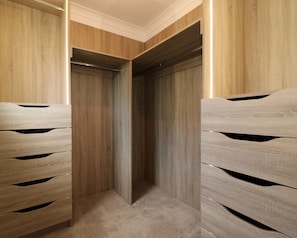 Căn hộ | 4 phòng ngủ
