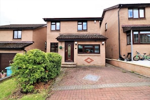 Apartment | 4 bedrooms - Binnie House - Cumbernauld (Glasgow)