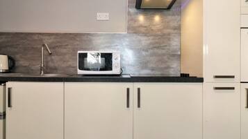 Apartment, Smoking | 1 bedroom