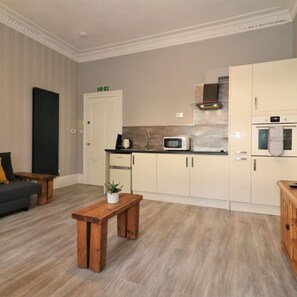 1 bedroom - Linden House - Flat 4 (Airdrie)