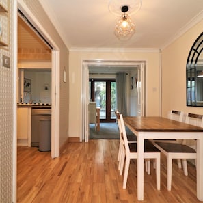 Apartment, Smoking | 4 bedrooms - Shield House - Govan (Glasgow)