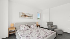 3 habitaciones, tabla de planchar con plancha y wifi gratis 