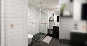 Douche, sèche-cheveux