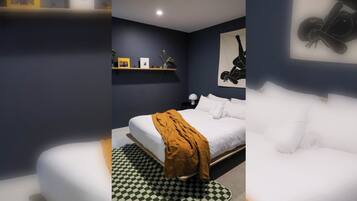 1 bedroom, iron/ironing board, internet, bed sheets