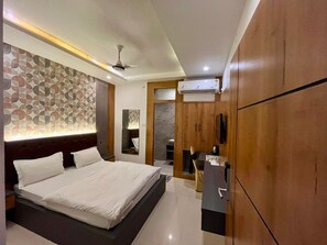1 bedroom, free WiFi - Hotel Satyam Inn (Pratapgarh)