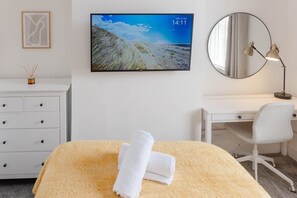 2 Schlafzimmer, Bügeleisen/Bügelbrett, kostenloses WLAN, Bettwäsche