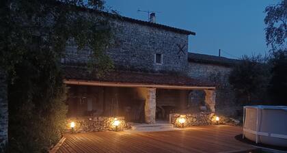Enchanting house with playground in Saint-Macoux