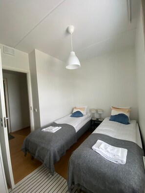 Classic-Apartment, Balkon | Bügeleisen/Bügelbrett, kostenloses WLAN