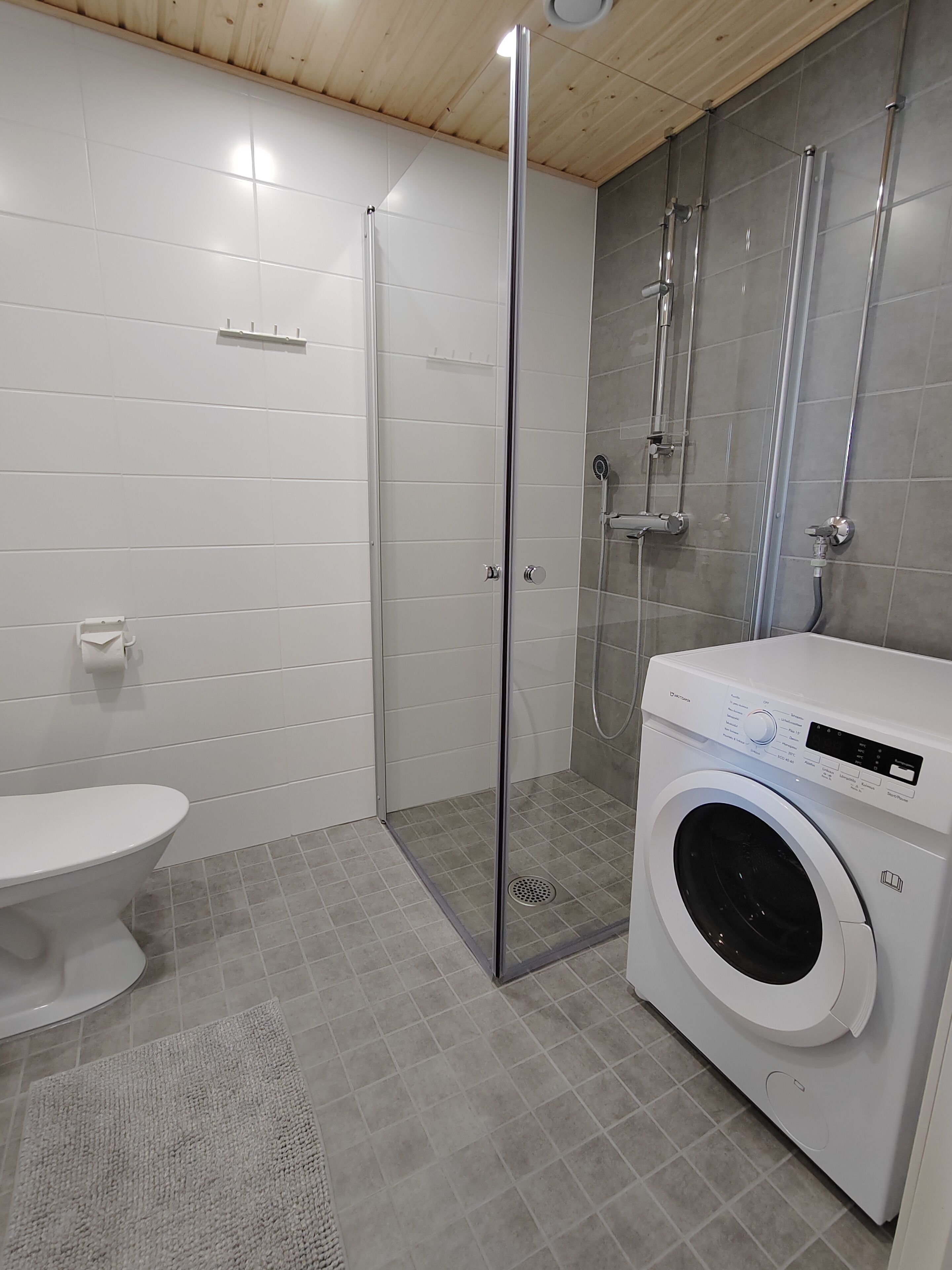 Standard Apartment, Balcony | Bathroom