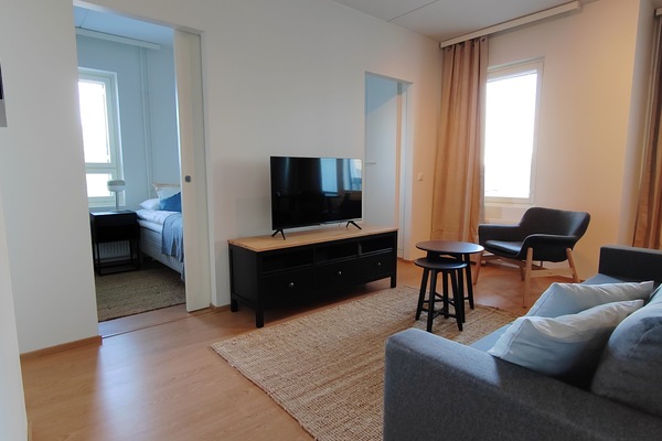 Standaard appartement, balkon | Woonruimte | Een flatscreentelevisie