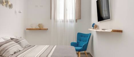 1 chambre, fer et planche Ă repasser, Wi-Fi, draps fournis