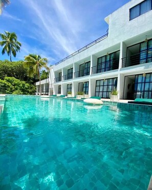 Outdoor pool - Milie Lounge Pousada (Japaratinga)