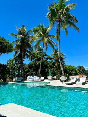 Outdoor pool - Milie Lounge Pousada (Japaratinga)