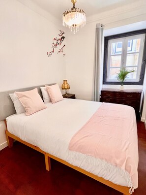 3 chambres, fer et planche Ă repasser, Wi-Fi gratuit, draps fournis