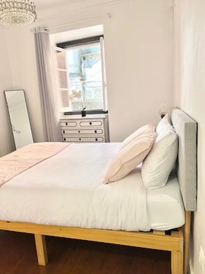 3 chambres, fer et planche Ă repasser, Wi-Fi gratuit, draps fournis