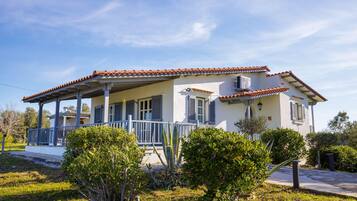 House | 3 bedrooms, Internet