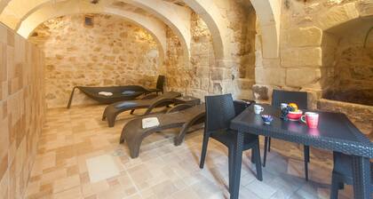 Nadurin Gozitan Villa 7 Bedr 2 Pools