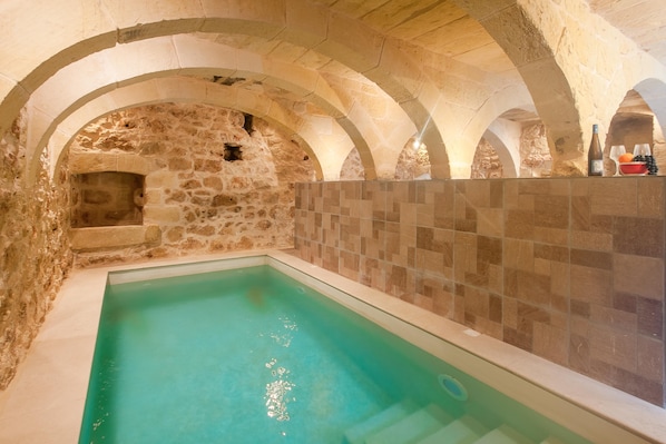 House - Naduri Beautiful Gozitan Villa Pool (Nadur)